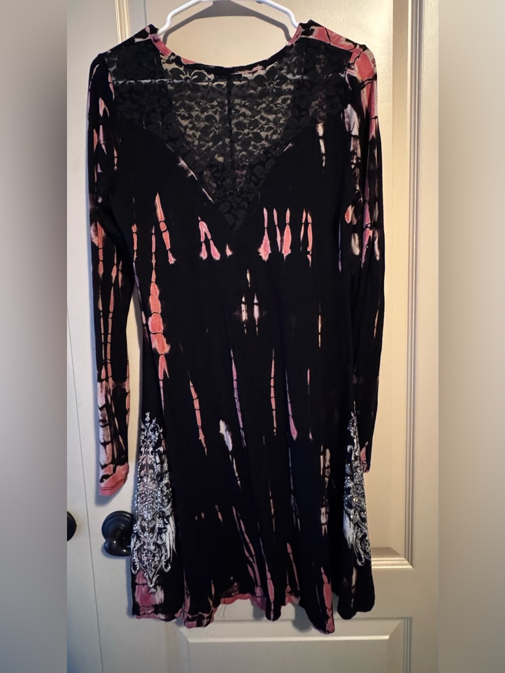 Vocal Black and Pink Long Sleeve Printed Tunic Dress - Picture 2 of 12